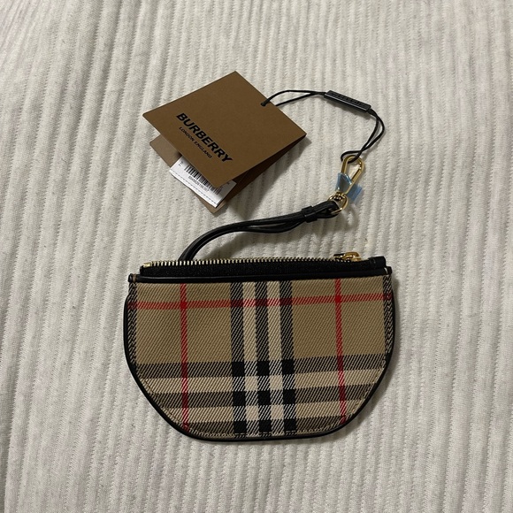 SOLD Burberry Olympia Pouch - Picture 1 of 5